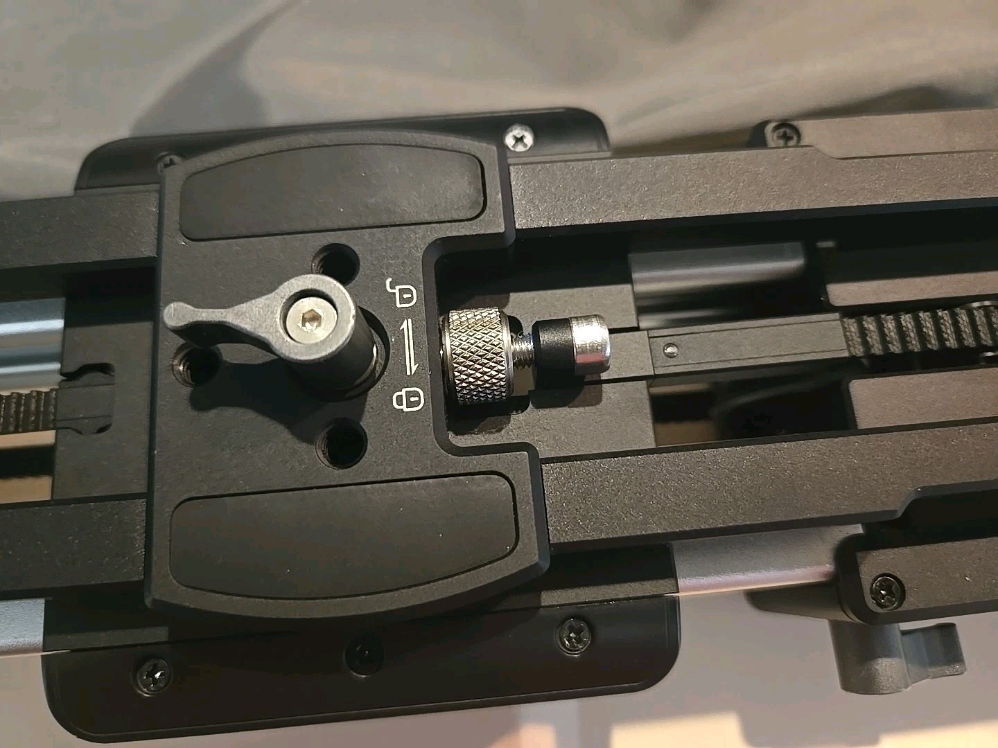 Zeapon Micro 2 Plus Inc 2 Batteries, Camera Slider w/ Motor & Pon. Tested.