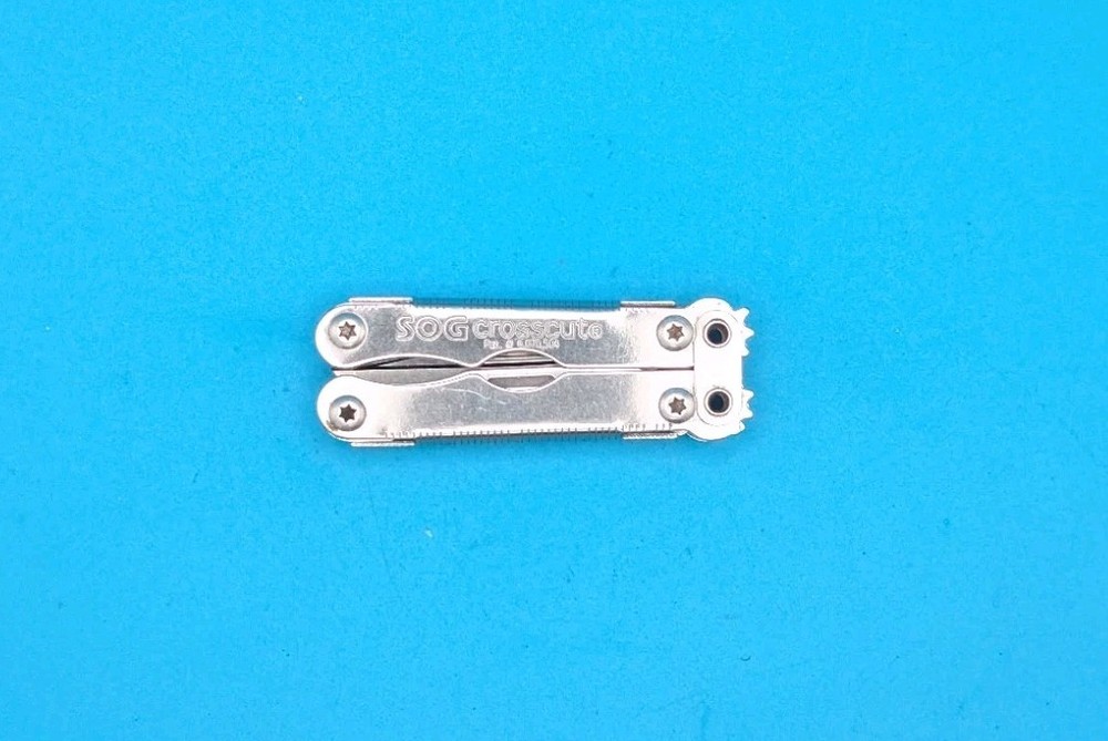 SOG Crosscut Multitool Knife!