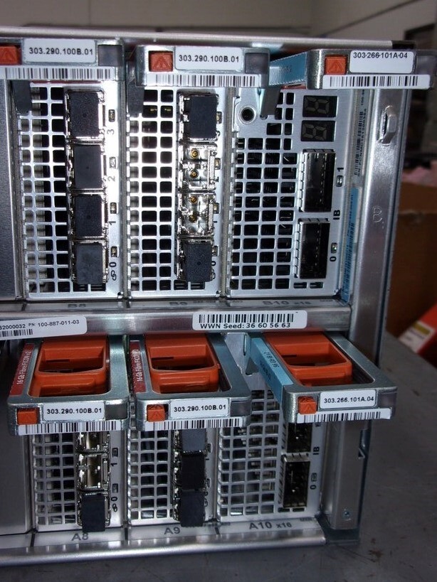 EMC MGTN VMAX Megatron Controller 24-Bay Storage Processor Enclosure SEE NOTES
