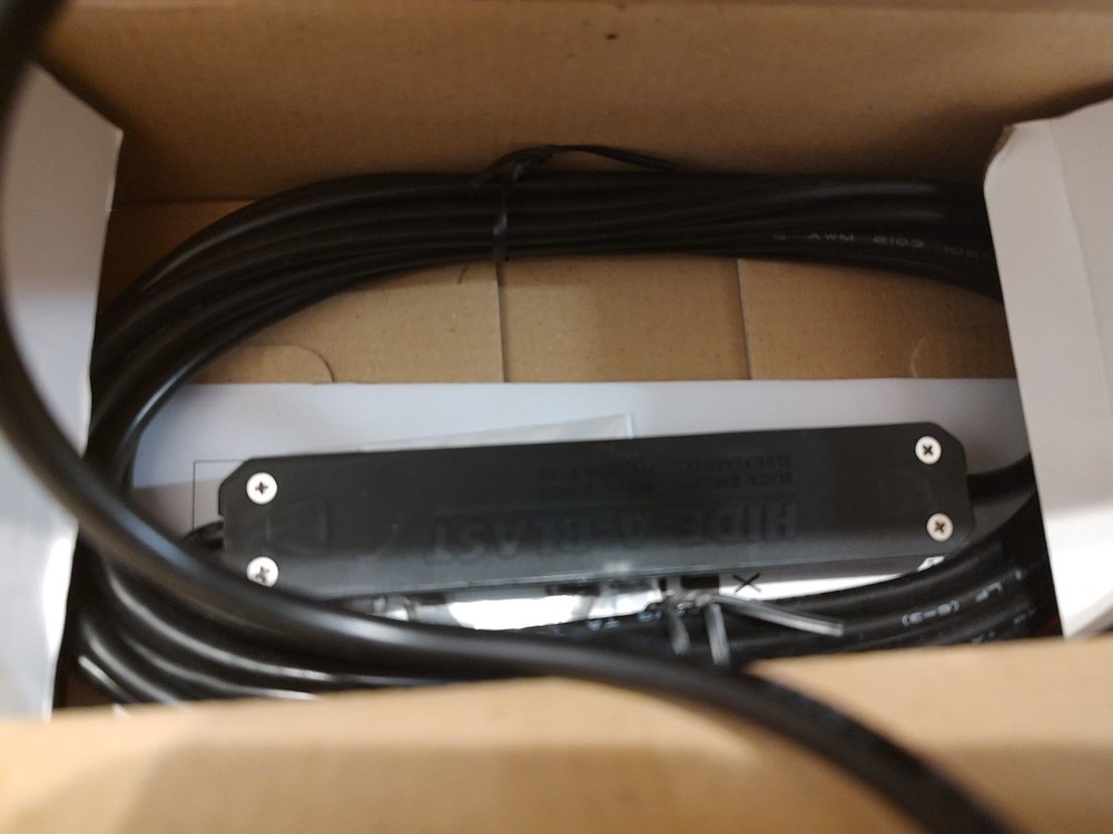 New Code 3 Hideablast Corner LED Red Light HB915R