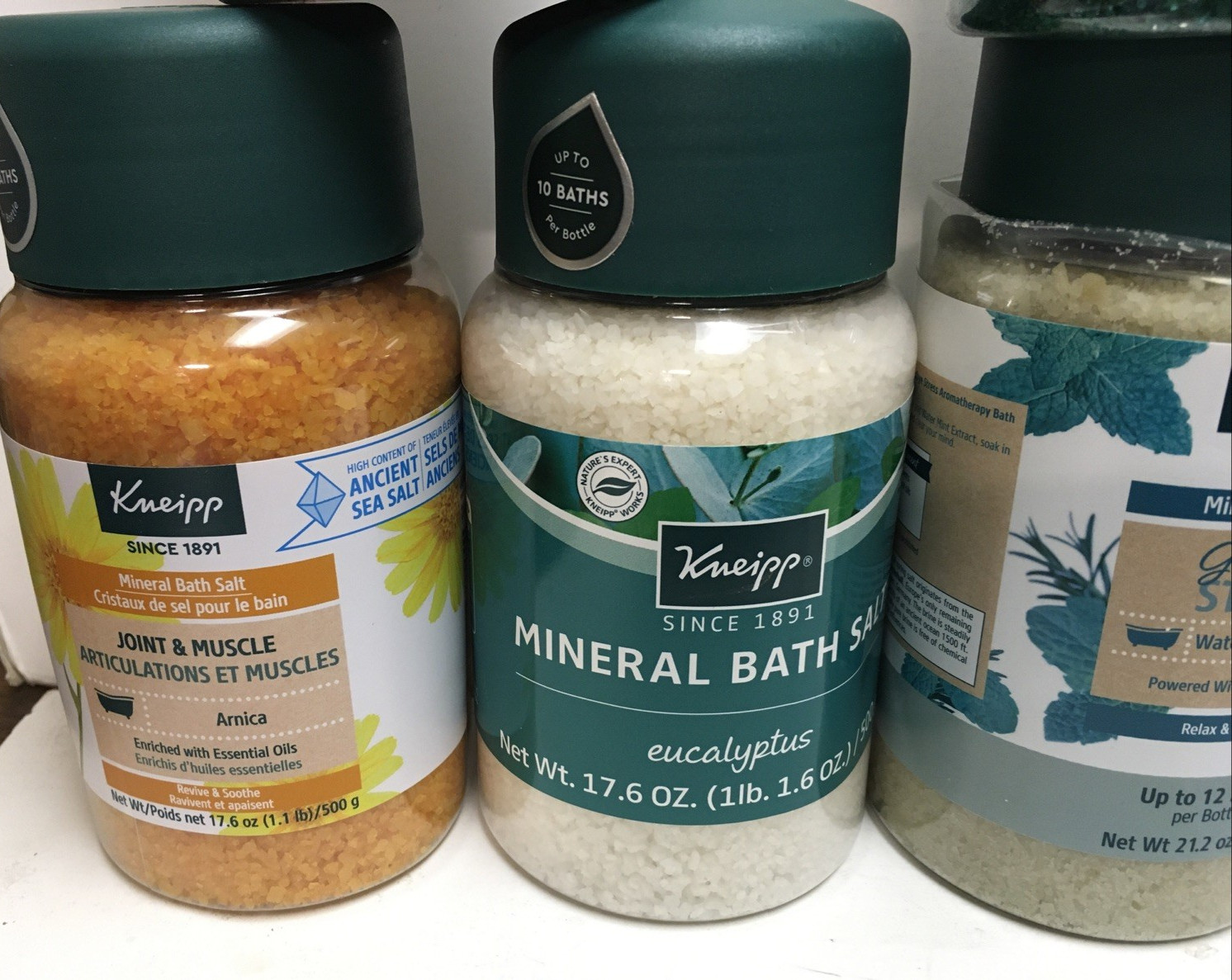 KNEIPP MINERAL BATH SALTS 17.6 OZ - ASSORTED SOLD SEPARATE NEW CONTAINER DENTED