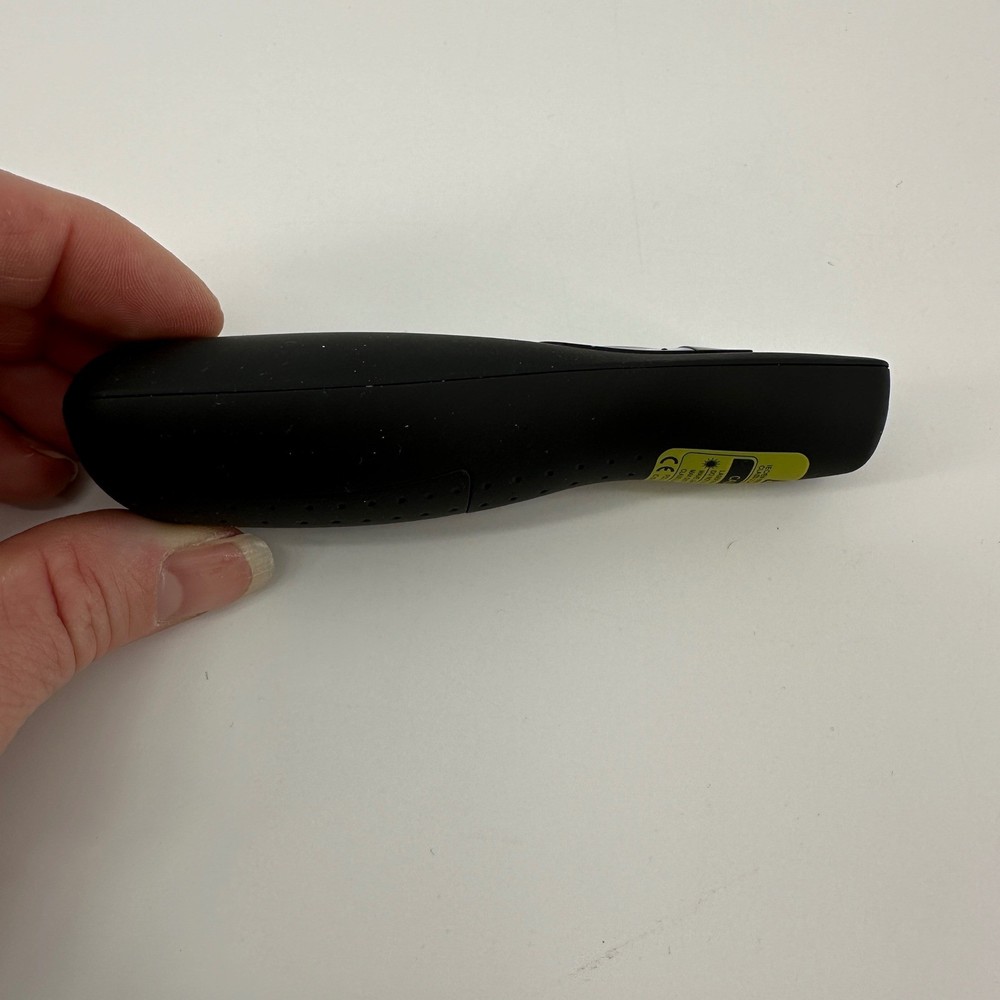 Logitech R400 Laser Presentation Remote Clicker - USB Wireless - Tested & Works