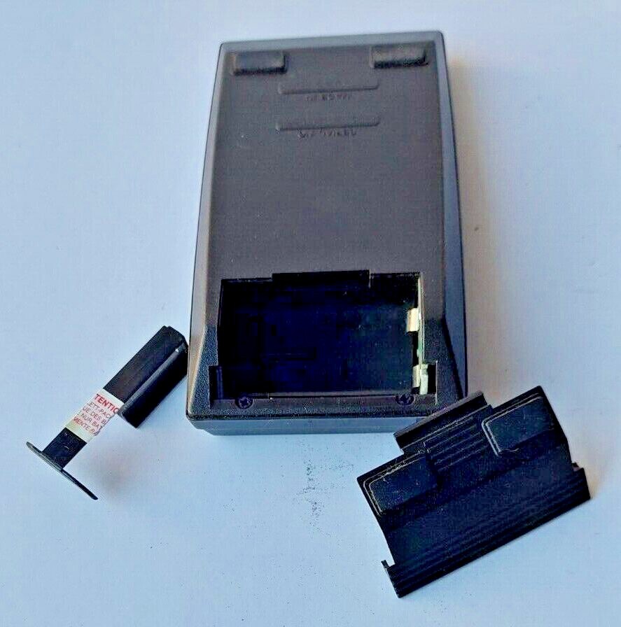 HEWLETT PACKARD, 1978 HP 38E PROGRAMMABLE CALCULATOR. W/ORIGINAL CASE & BOOKLET