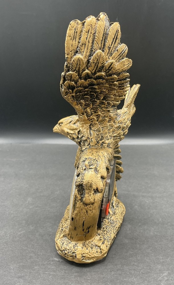 Vintage Desktop Eagle Resin Quartz Clock