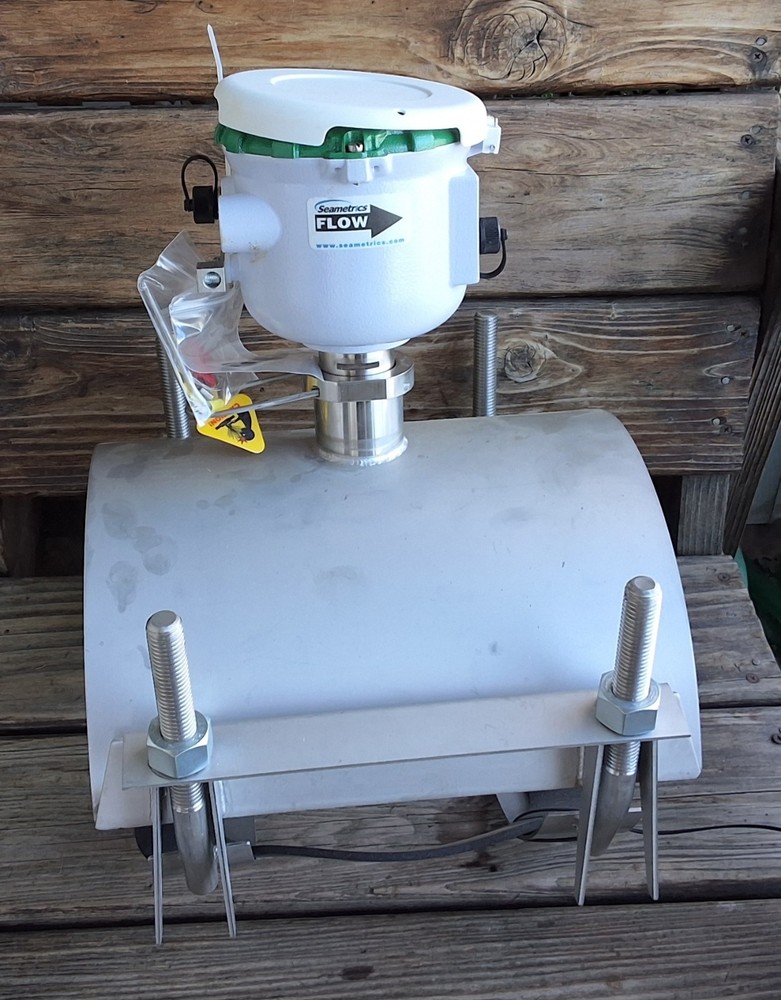 Seametrics AG90-10 Saddle Flowmeter 10"  - Battery Powered