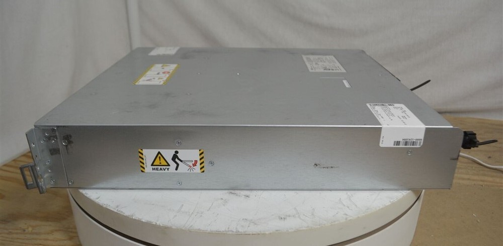 EMC EAE 100-542-104-01 12 Bay Hard Disk Array SEE NOTES