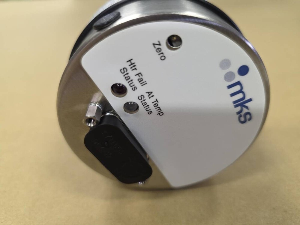 MKS 631C13T8FH Capacitance Manometer Type 631