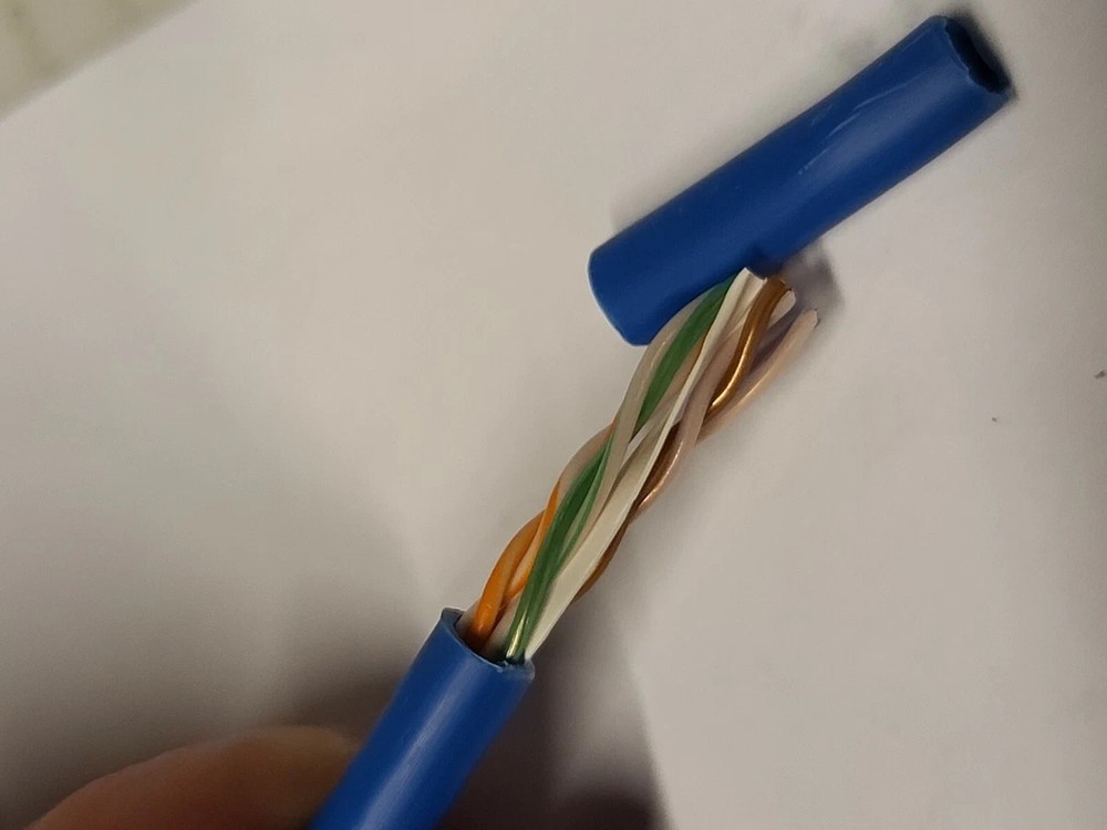 Commscope CS34P 23/4P Cat6 F/UTP WebTrak Plenum Shield Network Cable Blue /100ft