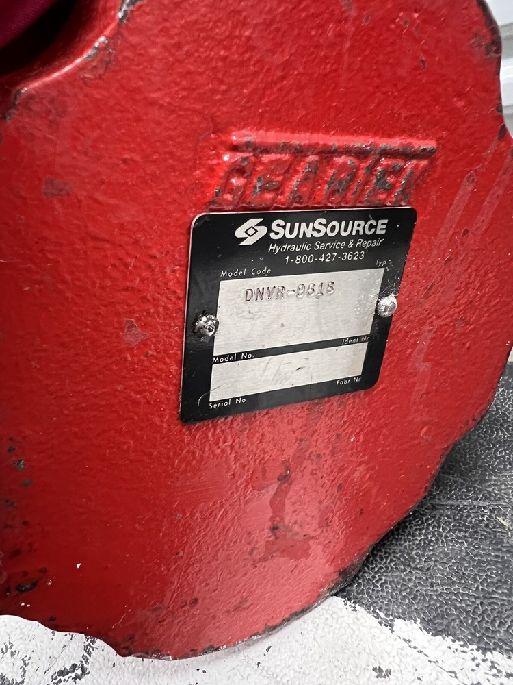 Geartek Hydraulic Pump DNVR-9616