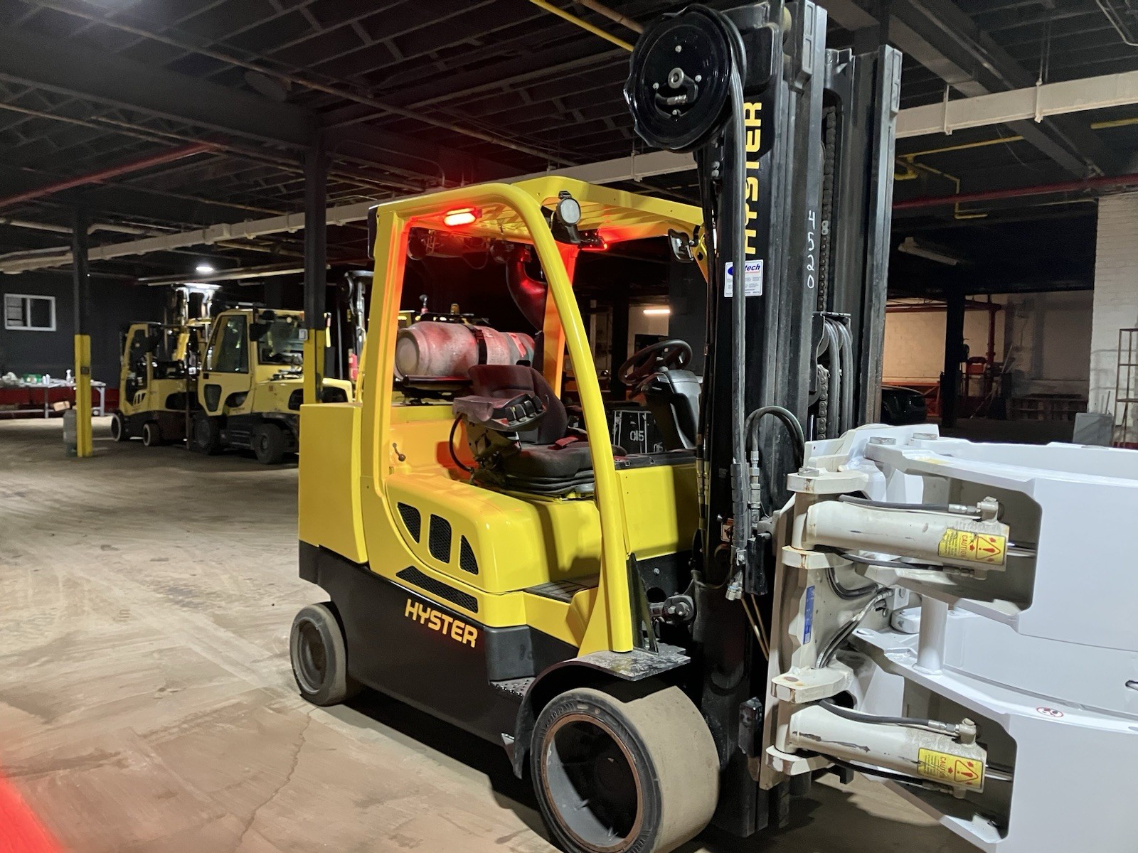 2019 Hyster S120FTPRS 12000lb Used Forklift Triple Mast Paper Roll Clamp