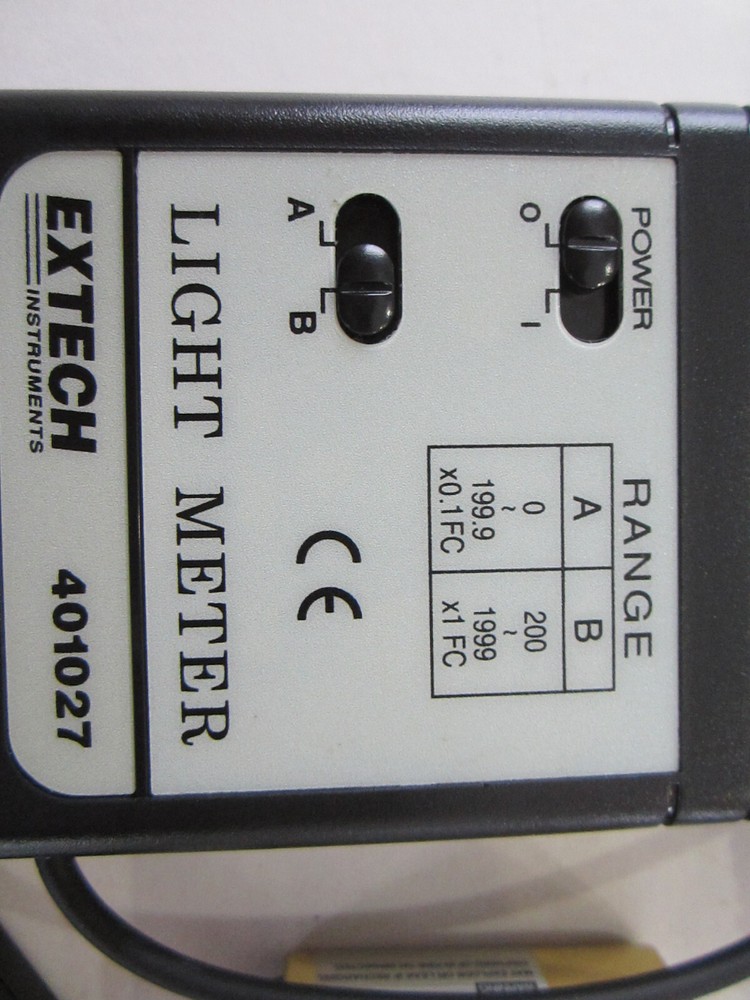 EXTECH 401027 FOOT CANDLE LIGHT METER