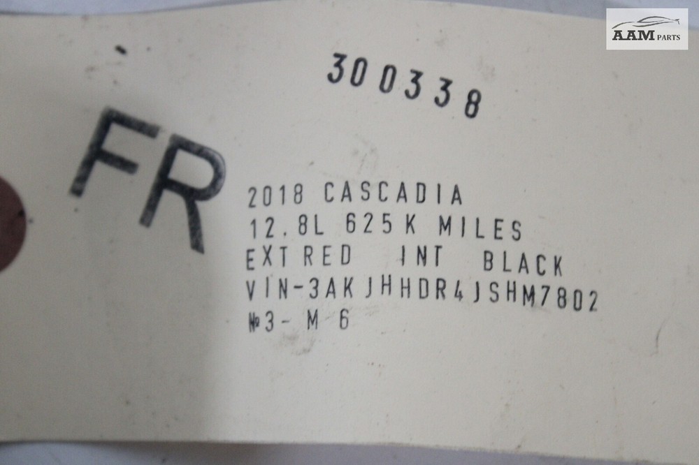 2018-2024 FREIGHTLINER CASCADIA FRONT RIGHT SIDE HOOD SPLASH SHIELD BRACKET OEM