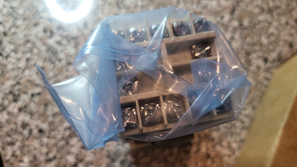 ATHENA 16L3P031-AZ-AD TEMPERATURE CONTROLLER