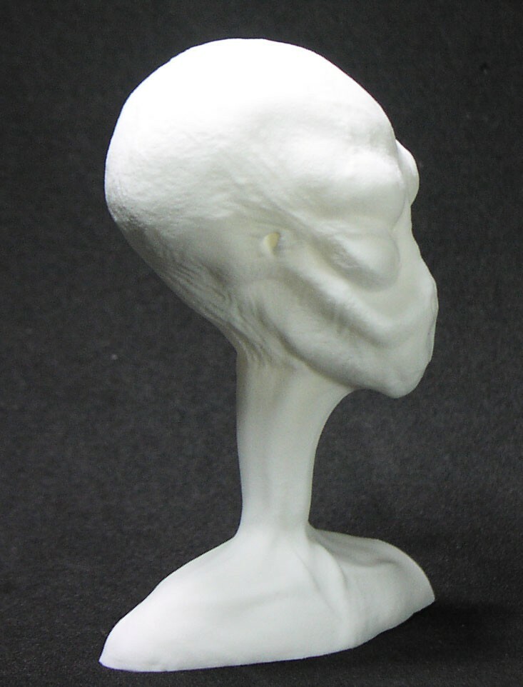 3D printed Alien Head Bust