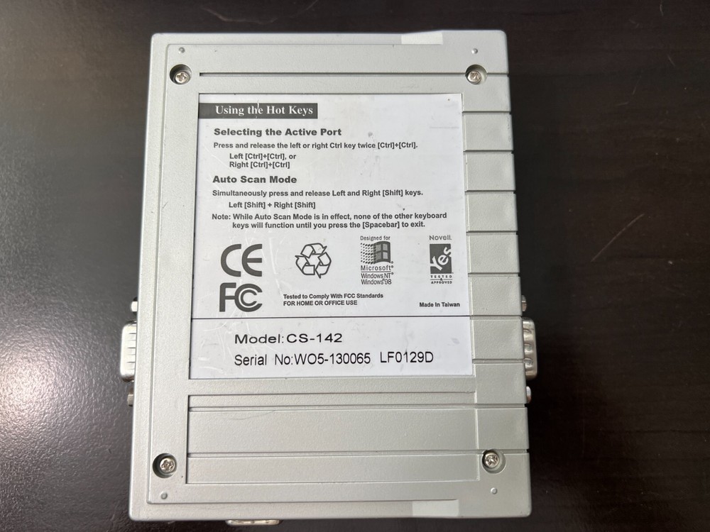 ATEN Miniview KVM Switch CS-142