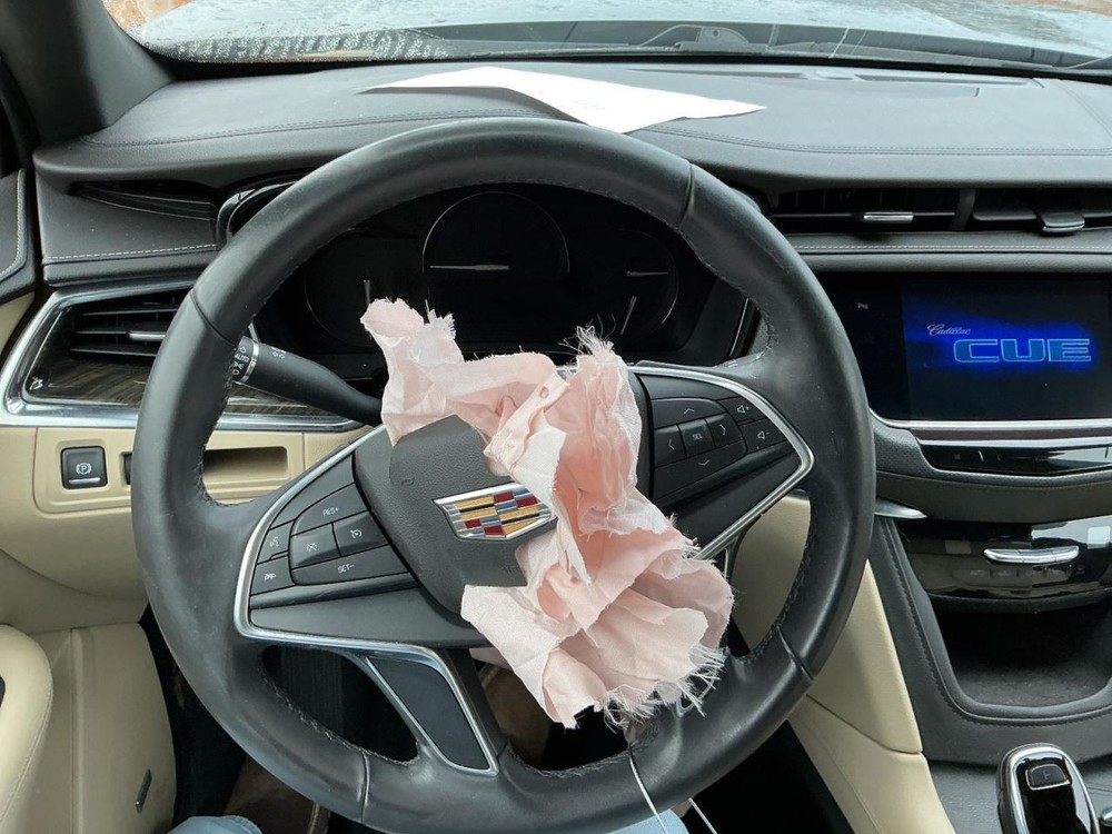 XT5 2018 Glove Box 4921667
