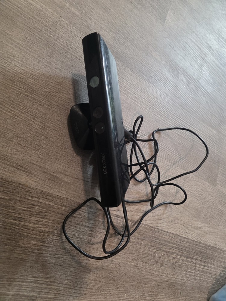 Microsoft Xbox 360 Kinect Motion Camera Sensor Black Wired For Xbox 360 Console