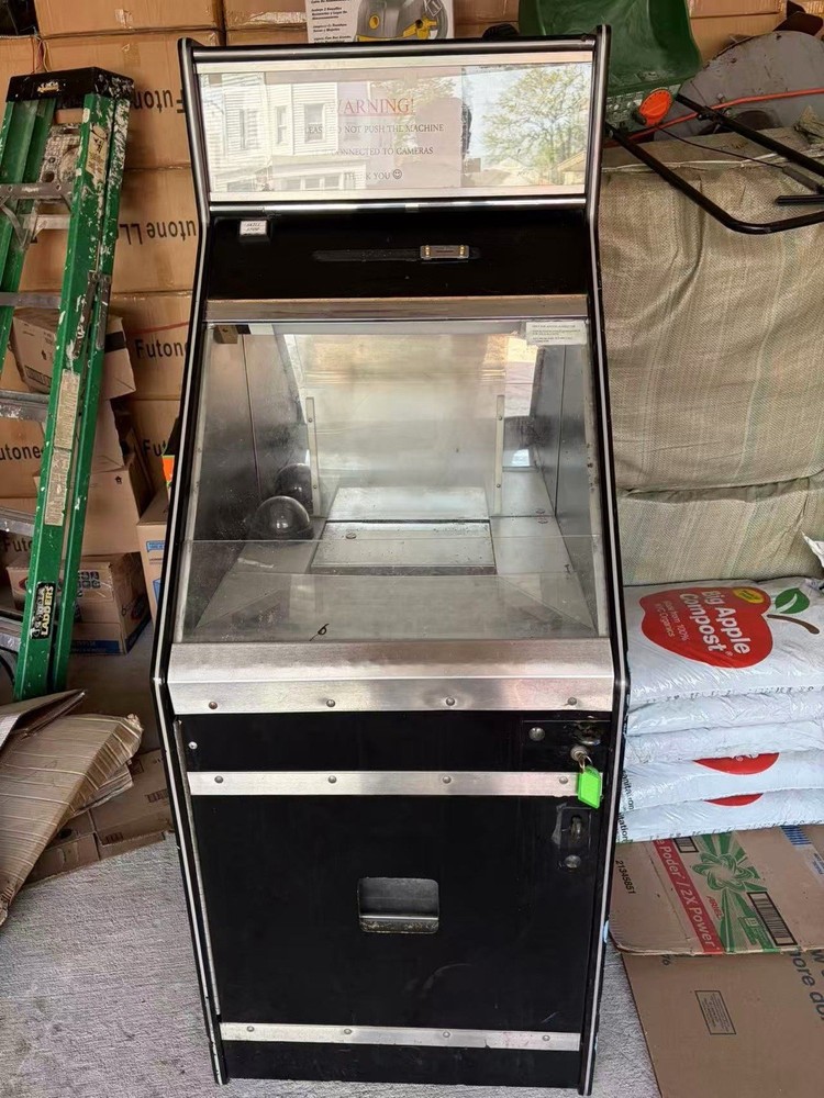 Quarter Pusher Machine