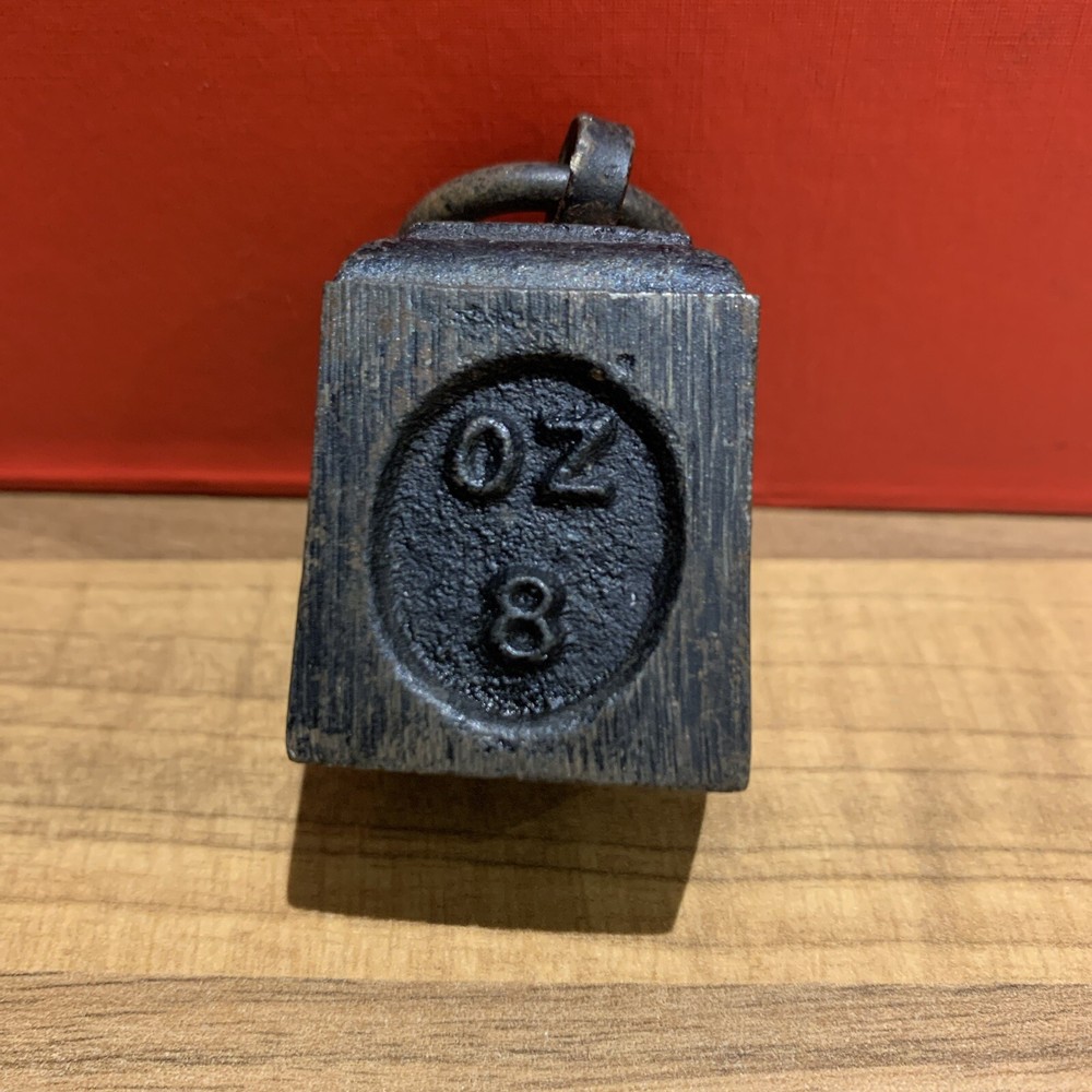 Vintage 1950’s 8 oz Weight