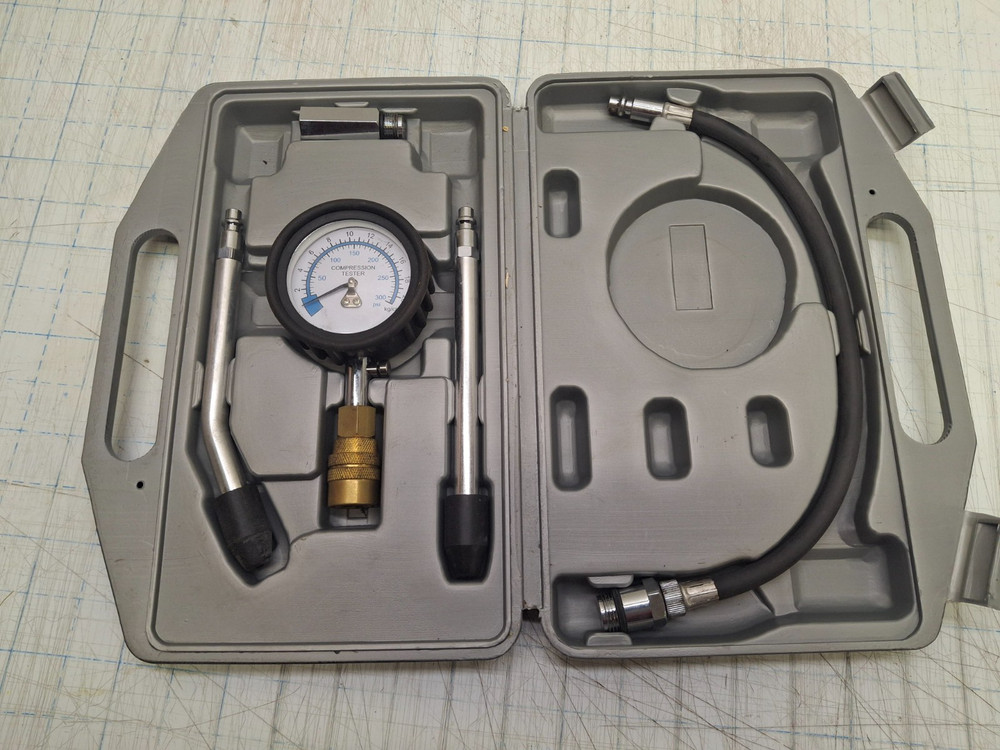 Compression Test Gauge Set For Engine Compression Checks