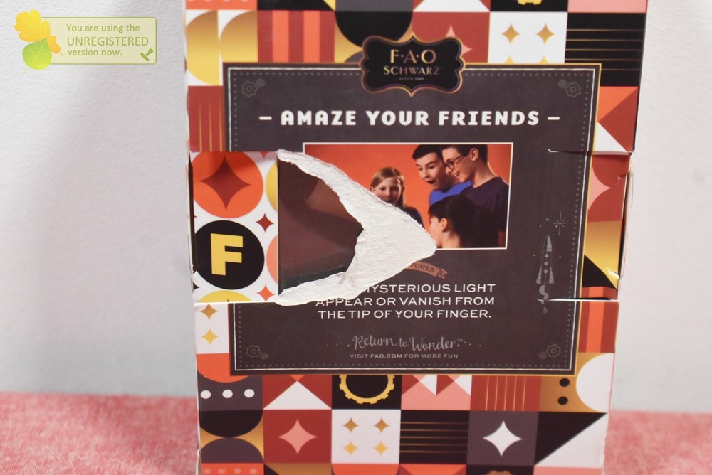 FAO Schwarz Lights From Anywhere Magic Trick Set