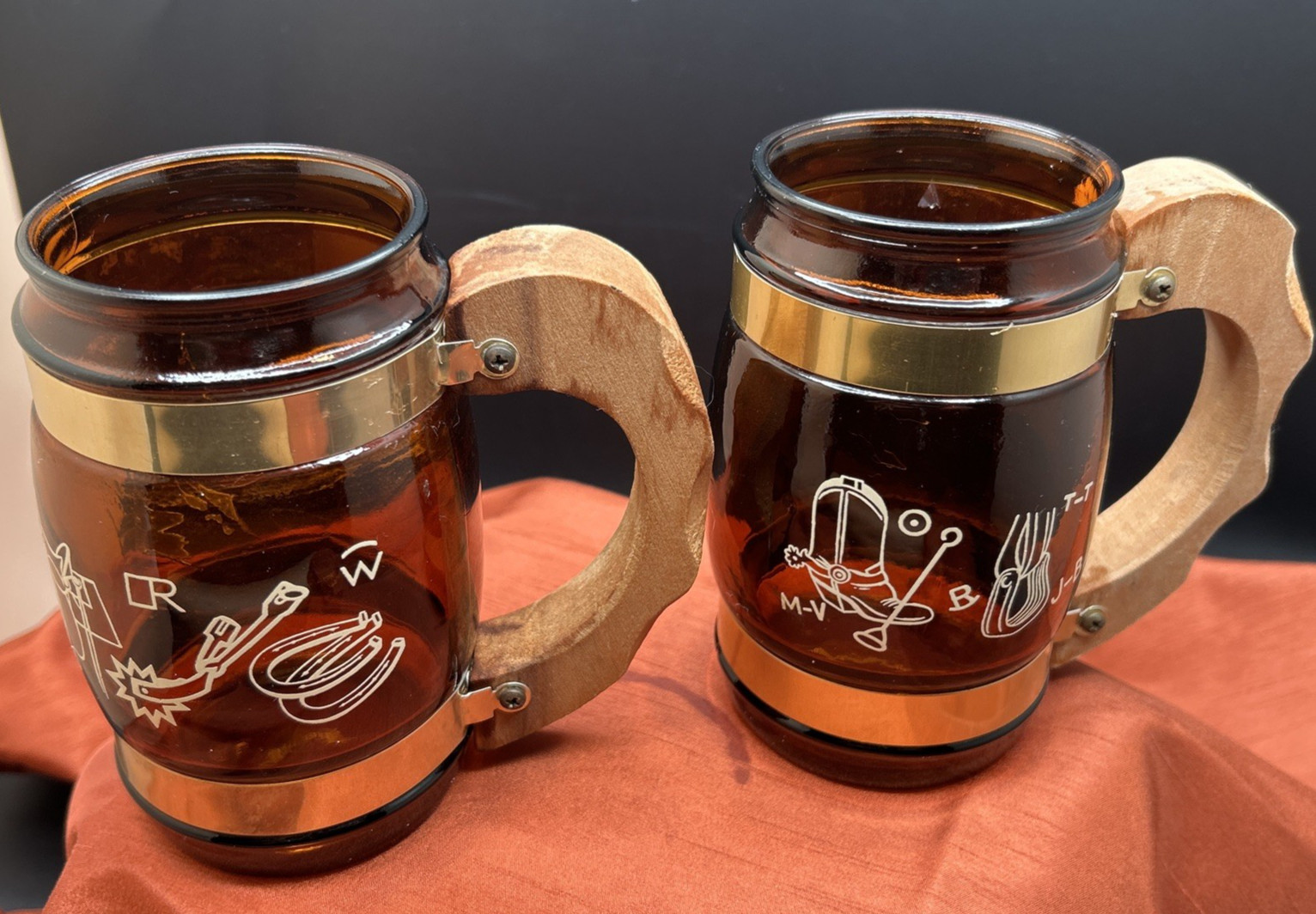 Vintage Siestaware Western / Wagon Wheel Bar Beverage Set with Caddy & Triangle