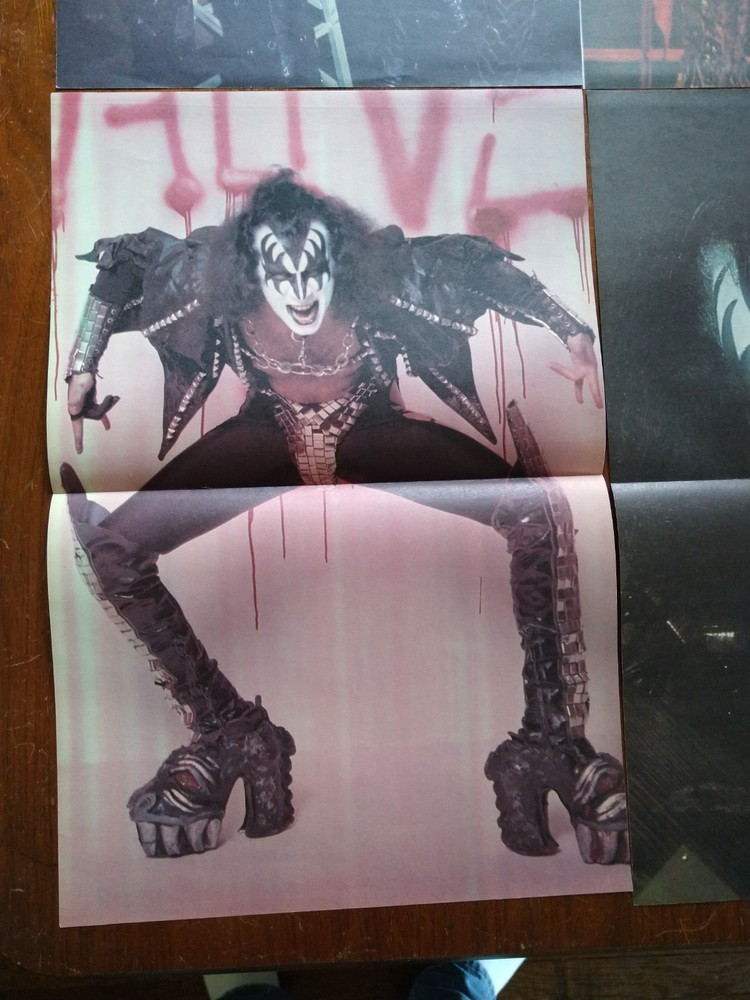 KISS Vintage HIT PARADER Magazine Centerfolds. 8 total. Excellent!
