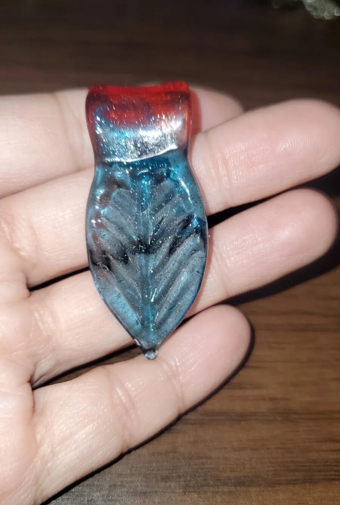 Rob Davila Glass Leaf Pendant