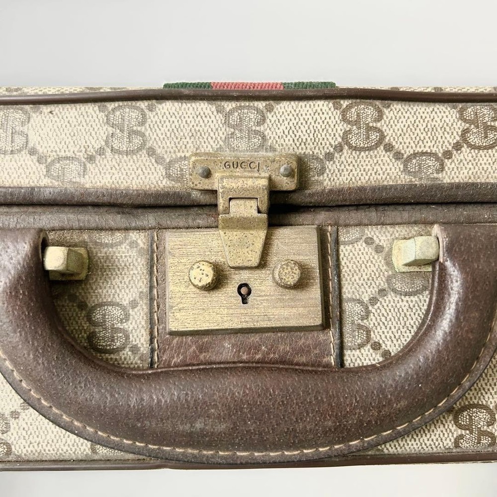 Gucci Olivetti typewriter Authentic