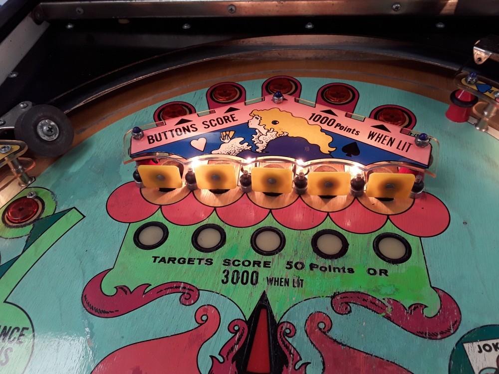 Pat Hand Pinball Machine by Williams