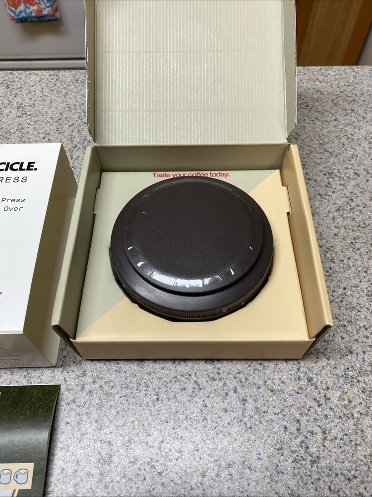 Corkcicle Palm Press Coffee Brewer Manual Brewing System