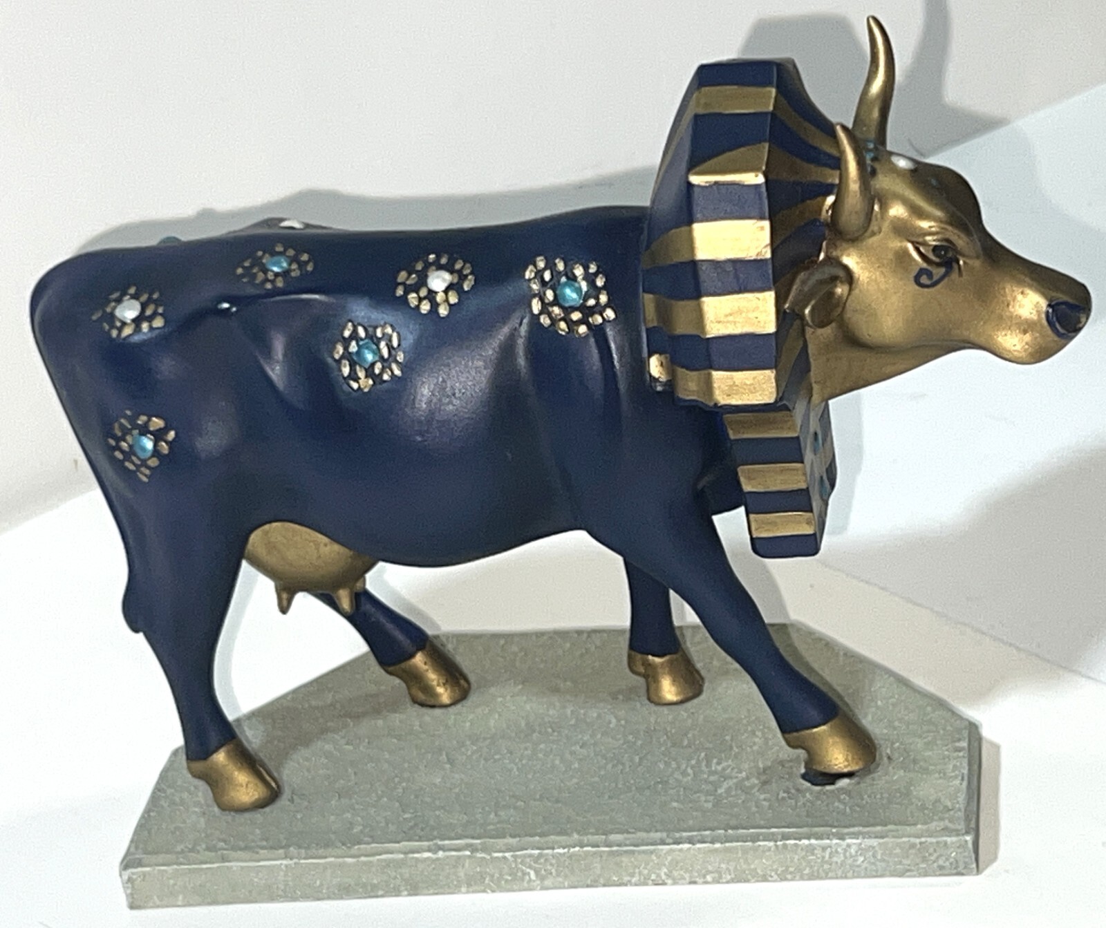 VTG 2000 Cow Parade 9126 Tutancowmon 21371 Westland Egyptian King Tut Figure