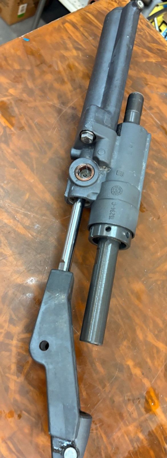 MERCRUISER STEERING ACTUATOR 15294-C 15293-C GEN II alpha and bravo sterndrives