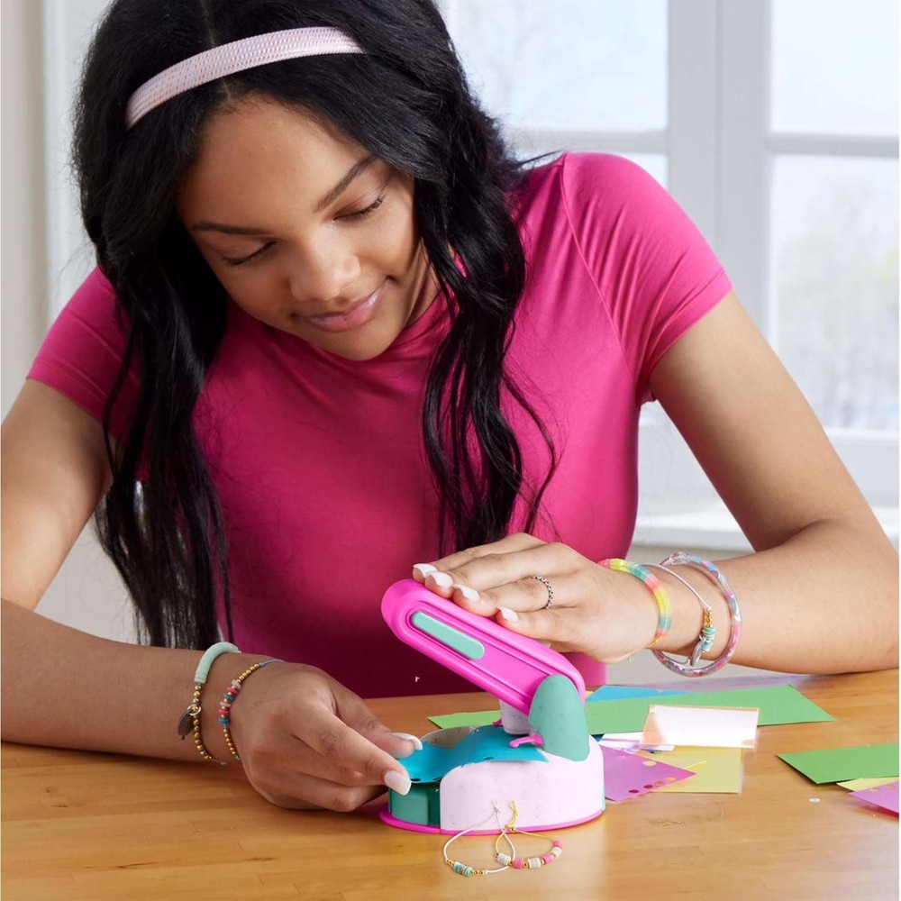 Craft Tastic Beadworks Studio [Make 40+ Bracelets!]