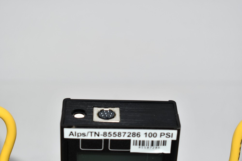 Alicat Scientific PCRD-100PSIG-D/5P 5IN Pressure Controller Mass Flow Controller