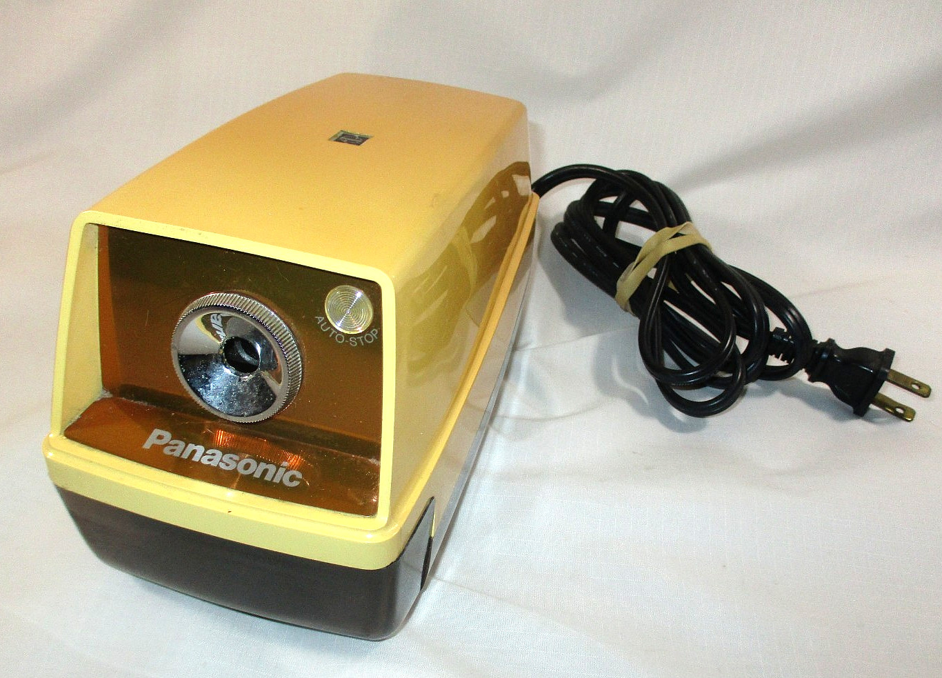 Vtg PANASONIC Electric Pencil Sharpener~Model KP 33S~Auto Stop~Japan~Works Great