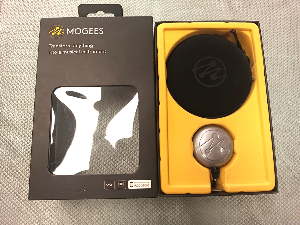 Mogees Pro Vibration Sensor, Case, Adapter, pads; UNTESTED