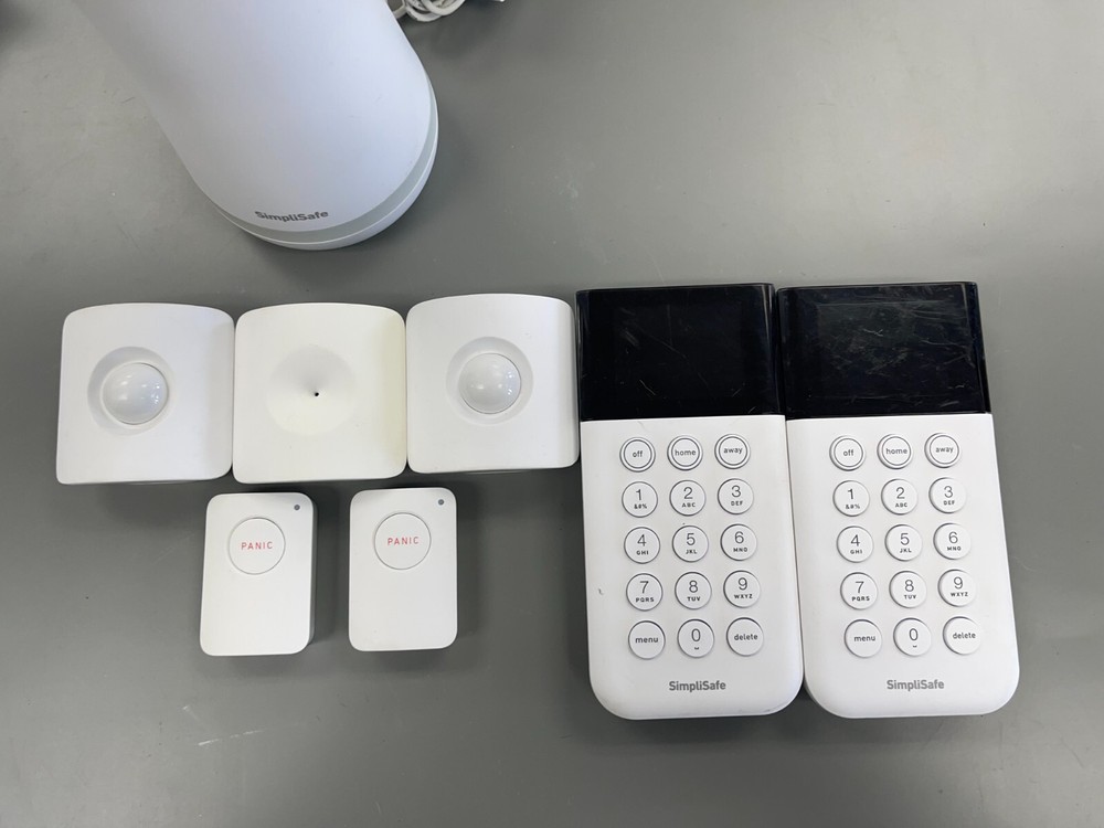 SimpliSafe Home Alarm Security System Model SSBS3 Basestation + Misc Accessories