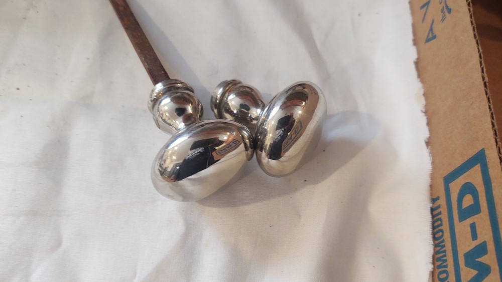 Vintage Antique NOS Yale Door Lock Complete Set Small Knobs Unusual Chrome