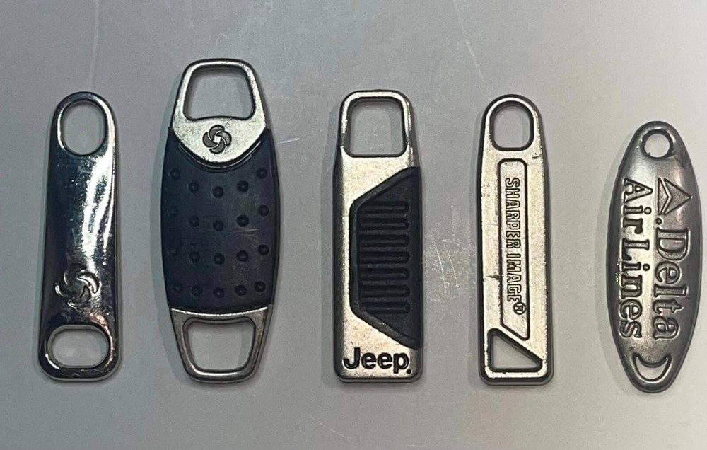 Lot of (5) Luggage Replacement Zipper Pulls