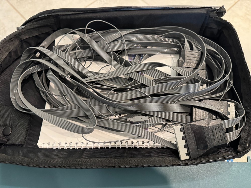 Tektronix TLA5203 Logic Analyzer With Accessories