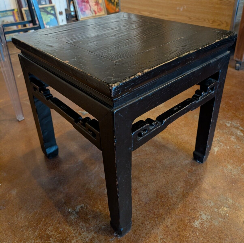 Antique Chinese MING SIDE TABLE End Table - Excellent Condition