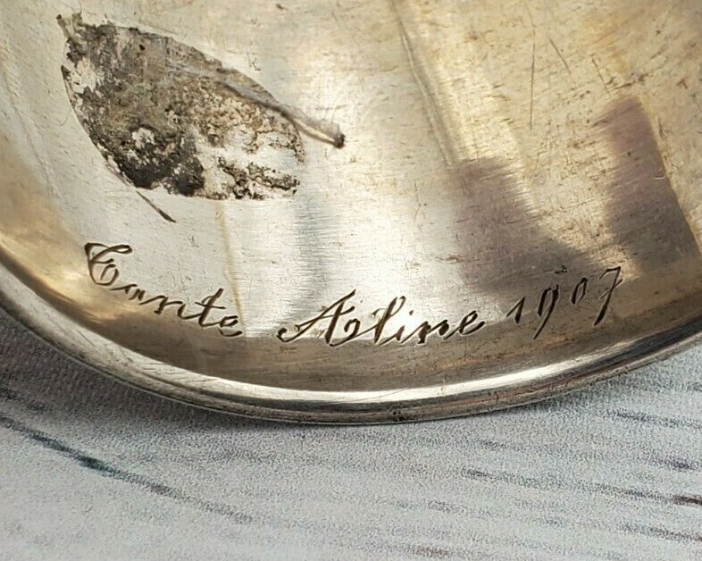 Sterling Silver napkin ring, Engine turned, Flowers, Mono