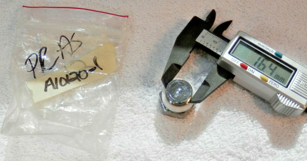 NOS - ASTRA A10120-1 plug