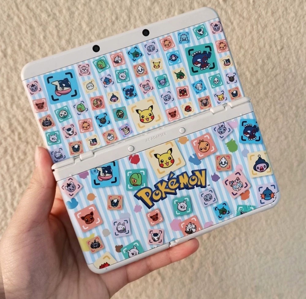 Pokémon NEW 3DS Console Replacement Shell - New Small 3 Replacement Shell Rare!