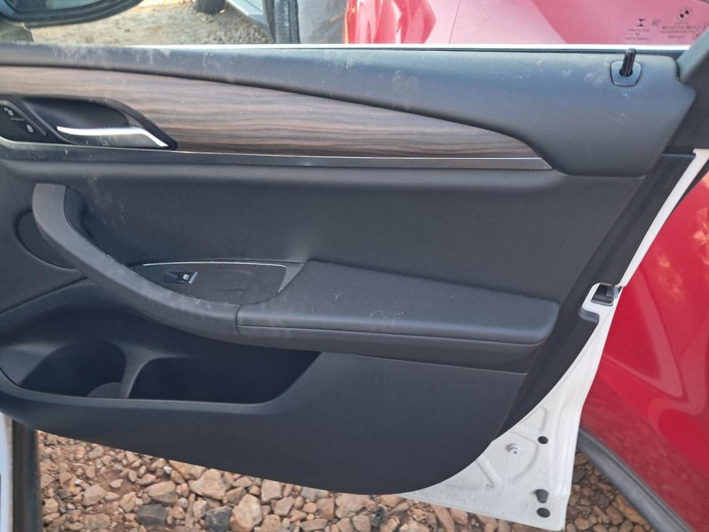 X3 2019 Glove Box 4896487