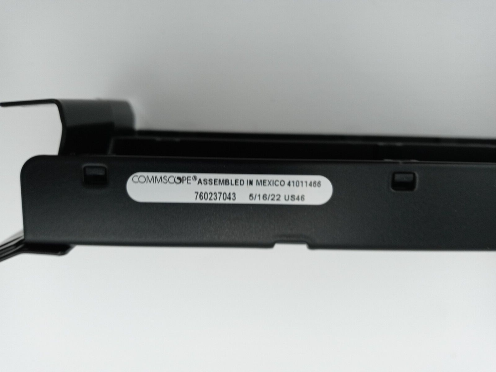 COMMSCOPE Angled Discrete Distribution Module Panel SL, UTP, 2U, 48 port