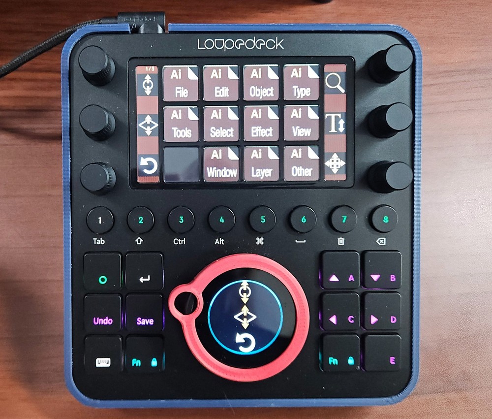 Loupedeck CT Creative Tool (LDD1903) Editing Console, Excellent Cond. w/ Extras