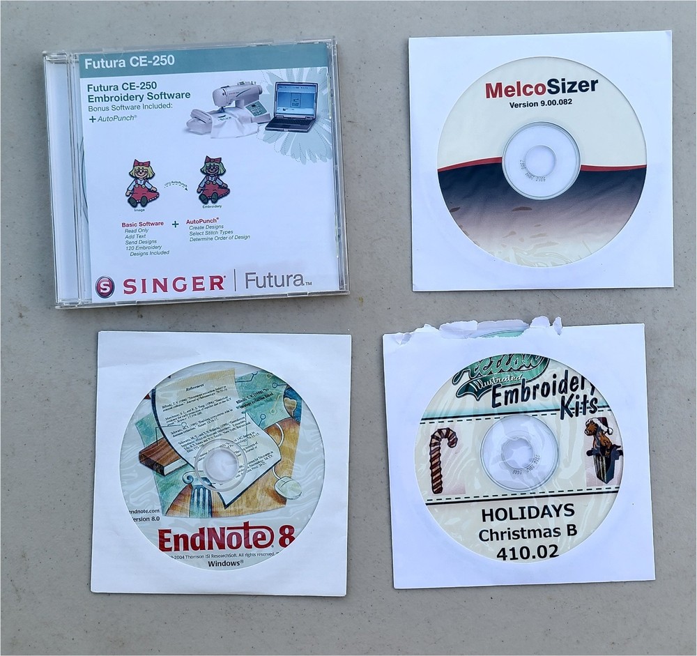 SINGER SEWING MACHINE MODEL CE-250 - EMBROIDERING UNIT