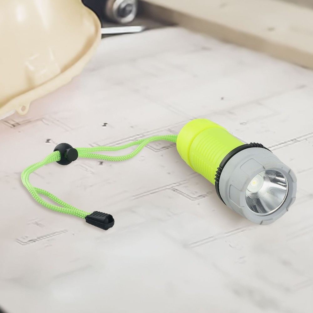 High Quality Strong Light Flashlight Diving Flashlight Torch Led Flash Light